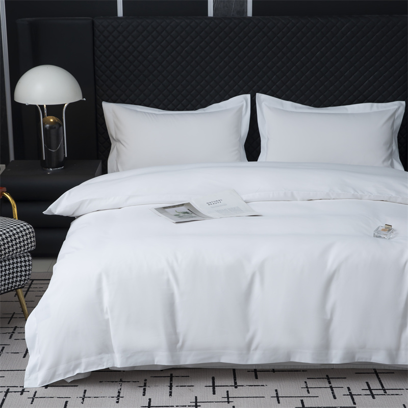 Set lenjerie de pat din țesătură 100% poliester 135 g/m² pentru hotel economic Set lenjerie de pat din țesătură 100% poliester 135 g/m² pentru hotel economic