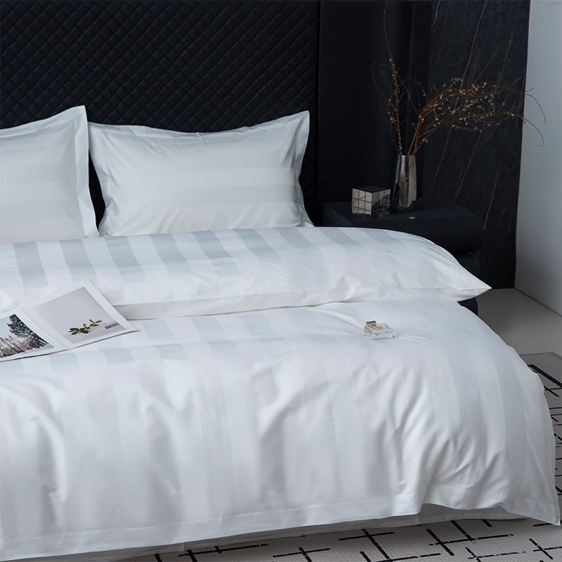 Set de lenjerie de pat de hotel cu cinci stele, cu dungi de satin de 7 cm, alb uni, 750TC, 100% bumbac Set de lenjerie de pat de hotel cu cinci stele, cu dungi de satin de 7 cm, alb uni, 750TC, 100% bumbac