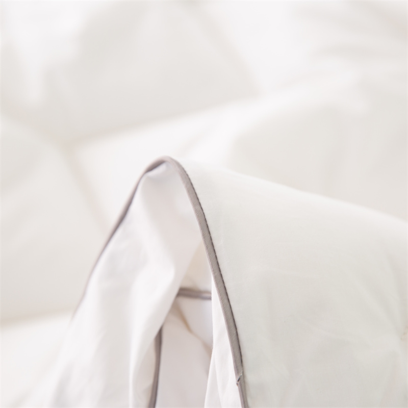 Topper pentru saltea cu umplutură cu microfibră Wave Quilting Design Topper pentru saltea cu umplutură cu microfibră Wave Quilting Design