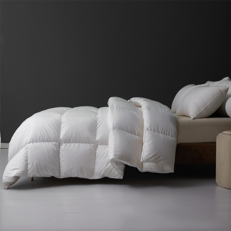 Plapumă din puf, cu pene, cuvertură moale, ușoară, pentru iarnă Plapumă din puf, cu pene, cuvertură moale, ușoară, pentru iarnă