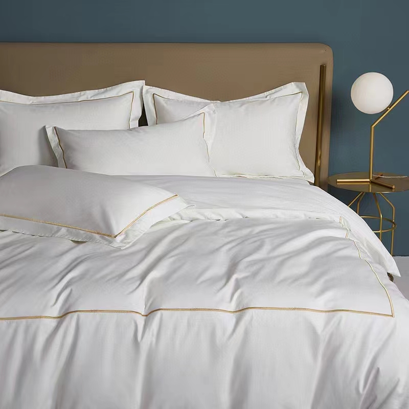 Set de lenjerie de pat cu broderie dintr-o singură linie 100% bumbac, alb, 300 TC Husă de pat Set de lenjerie de pat cu broderie dintr-o singură linie 100% bumbac, alb, 300 TC Husă de pat