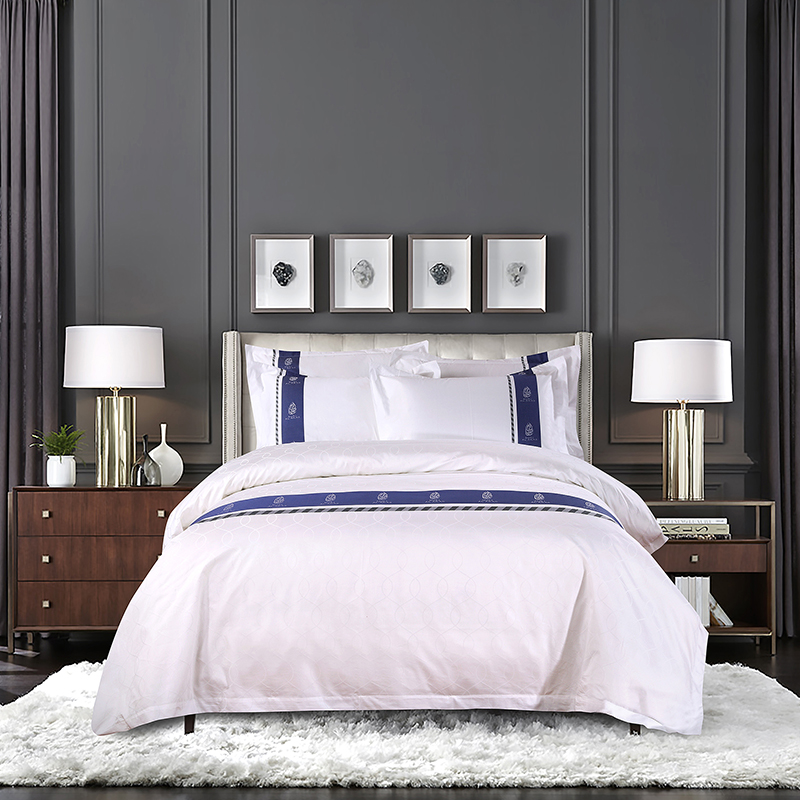 Set de lenjerie de pat 100% bumbac cu logo personalizat vopsit cu fire